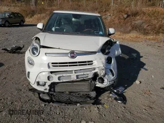 2014 FIAT 500L Trekking with VIN ZFBCFADH3EZ010853, listed as a Copart auction lot 78305134 with 112,381 mi miles and Salvage Title. Bid and sale history available at carsss.com. Image 5.