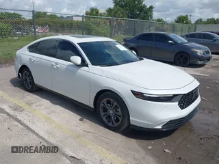 2025 Honda Accord EX-L with VIN 1HGCY2F62SA020861, listed as a IAAI auction lot 42602131 with 19,050 mi miles and . Bid and sale history available at DreamBid. Image 1.