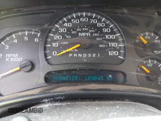 2006 Chevrolet Silverado 1500 Work Truck with VIN 1GCEC19X26Z245101, listed as a IAAI auction lot 41524361 with 189,845 mi miles. Bid and sale history available at carsss.com. Image 7.