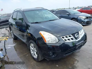 2011 Nissan Rogue SV z VIN JN8AS5MT4BW184332, wystawiony jako IAAI lot #42061661 z przebiegiem 175 639 mil mil oraz . Historia ofert i sprzedaży dostępna na DreamBid. Obrazek 1.