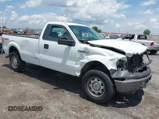 2012 Ford F-150 XL z VIN 1FTNF1EF2CKD65568, wystawiony jako IAAI lot #42476856 z przebiegiem 239 503 mil mil oraz . Historia ofert i sprzedaży dostępna na DreamBid. Obrazek 1.