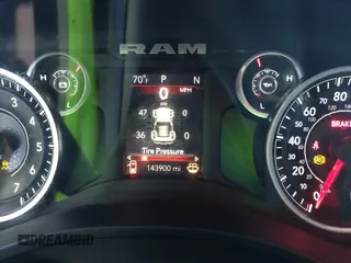 2019 Ram 1500 Big Horn с VIN 1C6RREFT0KN616290, выставлен на аукционе IAAI как лот 42313195 с пробегом 143 900 миль миль и . История ставок и продаж доступна на DreamBid. Изображение 7.