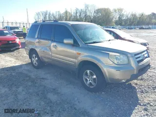 2007 Honda Pilot EX-L with VIN 5FNYF28537B024558, listed as a IAAI auction lot 41806196 with 196,256 mi miles. Bid and sale history available at carsss.com. Image 1.