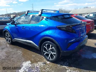 2019 Toyota C-HR XLE with VIN NMTKHMBX3KR094960, listed as a IAAI auction lot 41680584 with 88,586 mi miles. Bid and sale history available at carsss.com. Image 3.