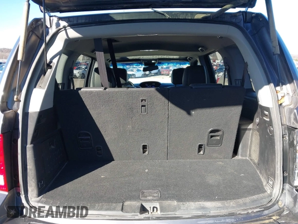 2015 Honda Pilot EX-L with VIN 5FNYF4H57FB063115, listed as a IAAI auction lot 41248234 with 187,752 mi miles and . Bid and sale history available at carsss.com. Image 17.