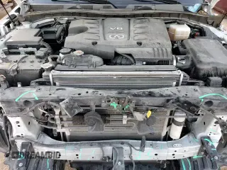 2022 Infiniti QX80 Premium Select z VIN JN8AZ2AE6N9293085, wystawiony jako Copart lot #83220604 z przebiegiem 36 253 mil mil oraz Szkoda całkowita • Salvage title. Historia ofert i sprzedaży dostępna na DreamBid. Obrazek 14.