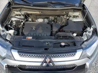 2020 Mitsubishi Outlander ES with VIN JA4AZ3A30LZ026404, listed as a Copart auction lot 52944565 with 94,115 mi miles and Salvage title. Bid and sale history available at DreamBid. Image 12.