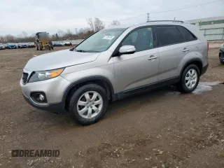 2013 Kia Sorento LX with VIN 5XYKT3A62DG422842, listed as a Copart auction lot 51766765 with 61,940 mi miles and Salvage Title. Bid and sale history available at carsss.com. Image 1.