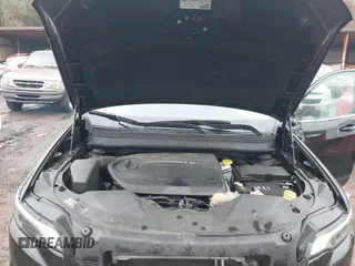 2022 Jeep Cherokee Limited с VIN 1C4PJMDX4ND515240, выставлен на аукционе IAAI как лот 41036664 с пробегом 42 794 миль миль и . История ставок и продаж доступна на DreamBid. Изображение 10.