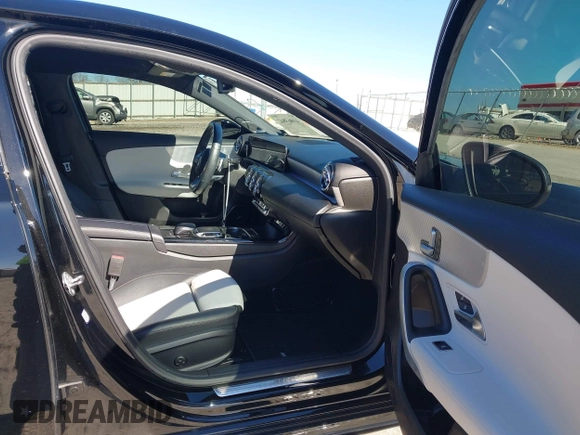 2019 Mercedes-Benz A 220 with VIN WDD3G4EB6KW028269, listed as a IAAI auction lot 41863842 with 53,654 mi miles and . Bid and sale history available at DreamBid. Image 5.