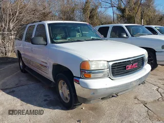 2001 GMC Yukon XL SLT with VIN 3GKEC16T51G223480, listed as a IAAI auction lot 41455454 with 358,870 mi miles. Bid and sale history available at carsss.com. Image 1.