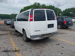 2006 Chevrolet Express Passenger with VIN 1GAHG39U661109144, listed as a IAAI auction lot 42439731 with 163,372 mi miles and . Bid and sale history available at DreamBid. Image 3.