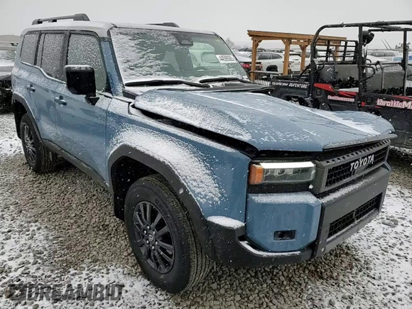 2025 Toyota Land Cruiser 1958 Edition z VIN JTEABFAJ3SK028208, wystawiony jako Copart lot #44599365 z przebiegiem 1 873 mil mil oraz Szkoda całkowita • Salvage title. Historia ofert i sprzedaży dostępna na DreamBid. Obrazek 11.