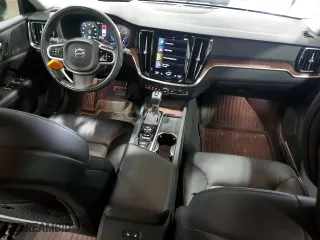 2021 Volvo S60 Momentum with VIN 7JR102TZ0MG119577, listed as a Copart auction lot 50014515 with 54,110 mi miles and Salvage Title. Bid and sale history available at carsss.com. Image 8.