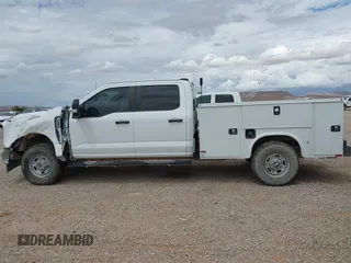 2023 Ford F-250 XL with VIN 1FT7W2BA1PEC14278, listed as a IAAI auction lot 42410942 with 61,769 mi miles and . Bid and sale history available at DreamBid. Image 14.