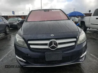 2017 Mercedes-Benz B Electric Drive with VIN WDDVP9AB4HJ015702, listed as a Copart auction lot 48922235 with 63,471 mi miles and Clean Title. Bid and sale history available at DreamBid. Image 5.