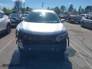 2017 Nissan Rogue SV with VIN 5N1AT2MV0HC877719, listed as a IAAI auction lot 41801588 with 138,384 mi miles. Bid and sale history available at carsss.com. Image 13.