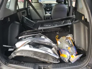 2017 Honda CR-V LX with VIN 2HKRW6H33HH207584, listed as a Copart auction lot 68419992 with 84,453 mi miles. Bid and sale history available at carsss.com. Image 12.