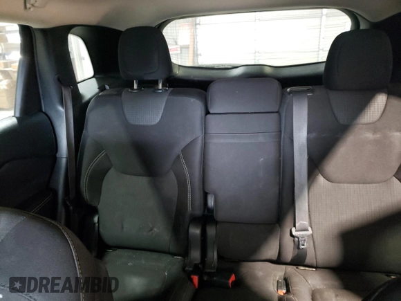 2015 Jeep Cherokee Latitude with VIN 1C4PJMCS7FW504728, listed as a Copart auction lot 81674984 with 144,342 mi miles and Salvage Title. Bid and sale history available at carsss.com. Image 10.
