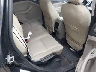 2019 Ford Escape SE with VIN 1FMCU9G91KUC08423, listed as a IAAI auction lot 41686542 with 87,329 mi miles. Bid and sale history available at carsss.com. Image 8.