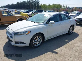 2013 Ford Fusion SE with VIN 3FA6P0HR1DR228027, listed as a IAAI auction lot 42126141 with 170,353 mi miles. Bid and sale history available at carsss.com. Image 2.