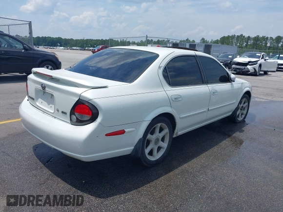 2000 Nissan Maxima GXE z VIN JN1CA31D6YT542083, wystawiony jako IAAI lot #42306685 z przebiegiem 296 613 mil mil oraz . Historia ofert i sprzedaży dostępna na DreamBid. Obrazek 4.