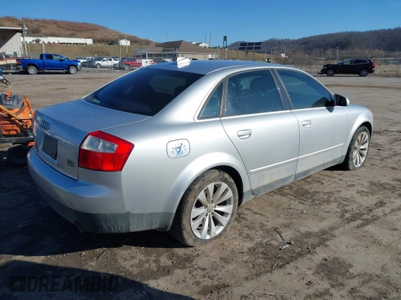 2004 Audi A4 3.0L with VIN WAULT68EX4A011883, listed as a IAAI auction lot 41694203 with 154,968 mi miles. Bid and sale history available at carsss.com. Image 4.