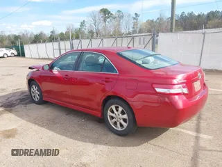 2011 Toyota Camry LE with VIN 4T1BF3EK4BU193196, listed as a IAAI auction lot 41876543 with 213,105 mi miles. Bid and sale history available at carsss.com. Image 3.