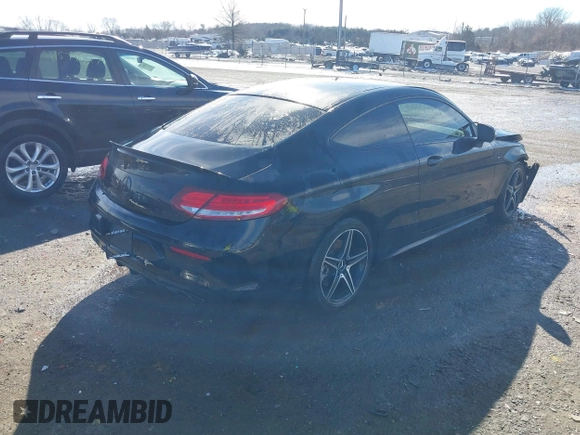 2017 Mercedes-Benz C 43 AMG with VIN WDDWJ6EB6HF439562, listed as a IAAI auction lot 41544958 with 94,183 mi miles and . Bid and sale history available at carsss.com. Image 4.