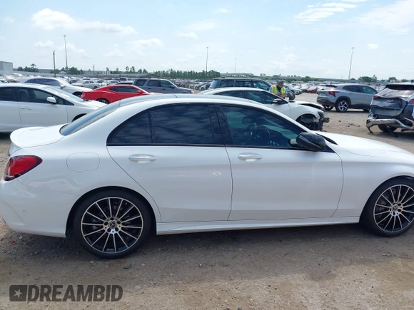 2020 Mercedes-Benz C 300 with VIN 55SWF8DB0LU325495, listed as a IAAI auction lot 42300359 with 41,872 mi miles and . Bid and sale history available at DreamBid. Image 14.