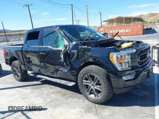 2021 Ford F-150 XL with VIN 1FTFW1E5XMFC81231, listed as a IAAI auction lot 41598484 with 29,840 mi miles. Bid and sale history available at carsss.com. Image 1.