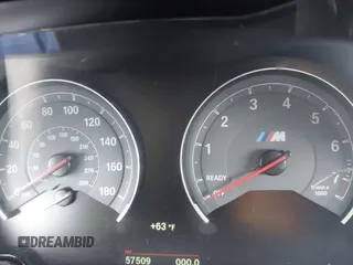 2017 BMW M2 z VIN WBS1H9C53HV887089, wystawiony jako IAAI lot #41731841 z przebiegiem 57 509 mil mil oraz . Historia ofert i sprzedaży dostępna na DreamBid. Obrazek 7.
