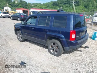 2015 Jeep Patriot High Altitude z VIN 1C4NJRFB7FD417374, wystawiony jako IAAI lot #42439846 z przebiegiem 140 000 mil mil oraz . Historia ofert i sprzedaży dostępna na DreamBid. Obrazek 3.