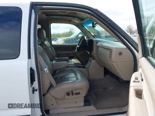 2001 Chevrolet Silverado 1500 LS with VIN 1GCEK19T21E163207, listed as a IAAI auction lot 42059312 with 253,281 mi miles and . Bid and sale history available at DreamBid. Image 5.