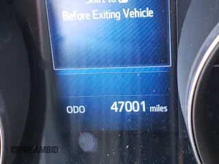2018 Toyota C-HR XLE z VIN NMTKHMBX6JR062387, wystawiony jako Copart lot #56206091 z przebiegiem 47 001 mil mil oraz Szkoda całkowita • Salvage title. Historia ofert i sprzedaży dostępna na DreamBid. Obrazek 8.