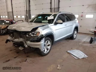 2018 Volkswagen Atlas 3.6L V6 SEL with VIN 1V2MR2CA5JC524122, listed as a IAAI auction lot 41805968 with 45,876 mi miles. Bid and sale history available at carsss.com. Image 18.