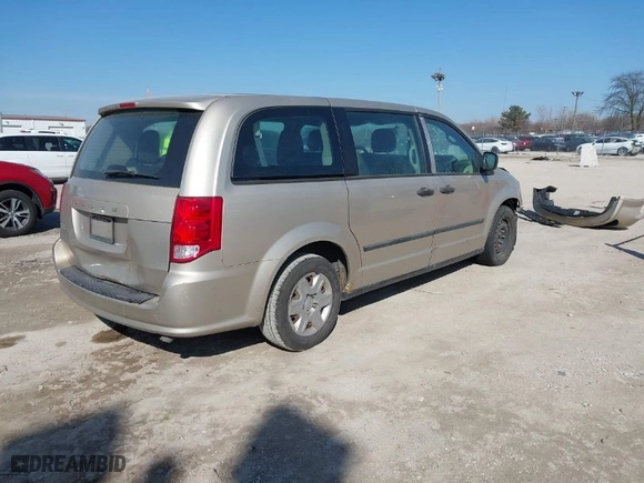 2013 Dodge Grand Caravan SXT with VIN 2C4RDGBG9DR680782, listed as a IAAI auction lot 41776855 with 125,663 mi miles. Bid and sale history available at carsss.com. Image 4.