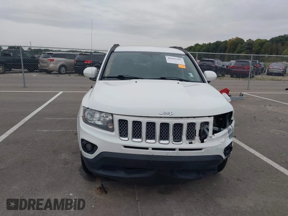 2016 Jeep Compass Latitude с VIN 1C4NJDEB9GD758958, выставлен на аукционе IAAI как лот 40445187 с пробегом 138 502 миль миль и . История ставок и продаж доступна на DreamBid. Изображение 13.