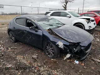2020 Mazda Mazda3 Hatchback with VIN JM1BPALM0L1175162, listed as a Copart auction lot 84201744 with 61,905 mi miles and Salvage Title. Bid and sale history available at carsss.com. Image 4.