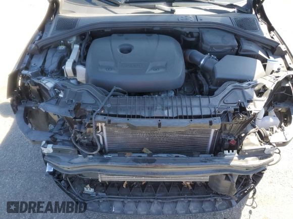 2018 Volvo S60 Inscription Platinum with VIN LYV402TM4JB172922, listed as a Copart auction lot 54655585 with 38,002 mi miles and Salvage Title. Bid and sale history available at carsss.com. Image 11.