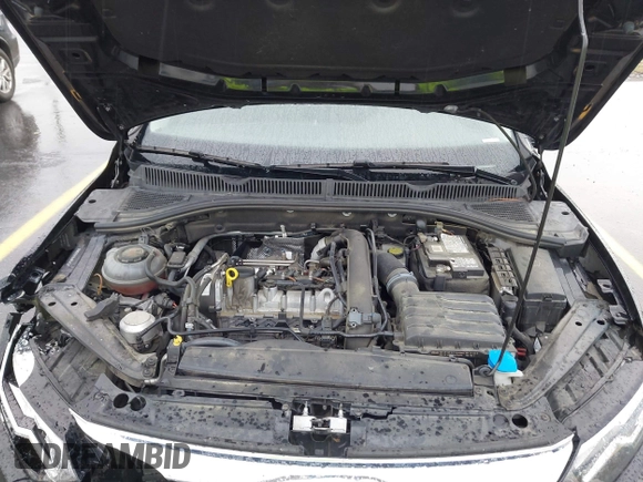 2020 Volkswagen Jetta S z VIN 3VWCB7BU0LM054526, wystawiony jako IAAI lot #42102027 z przebiegiem 75 780 mil mil oraz . Historia ofert i sprzedaży dostępna na DreamBid. Obrazek 10.
