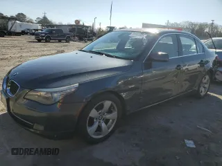 2009 BMW 5 Series 528i with VIN WBANU53529C119238, listed as a Copart auction lot 88943385 with 157,322 mi miles and Salvage Title. Bid and sale history available at carsss.com. Image 1.