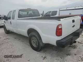 2008 Ford F-250 XL z VIN 1FTSX20518EA70245, wystawiony jako Copart lot #74318494 z przebiegiem Nie podano mil oraz Nie do naprawy • Non repairable. Historia ofert i sprzedaży dostępna na DreamBid. Obrazek 2.