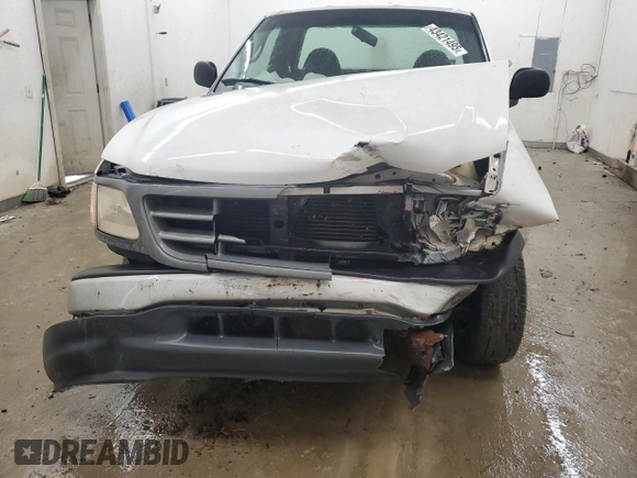 2000 Ford F-150 XL with VIN 1FTRF17L7YNB52822, listed as a Copart auction lot 43421495 with 103,753 mi miles and Salvage title. Bid and sale history available at DreamBid. Image 5.