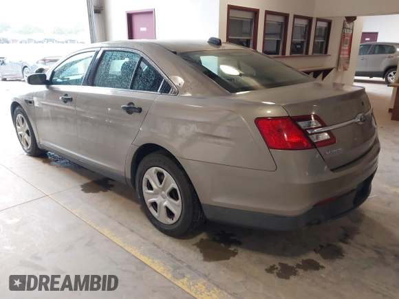 2016 Ford Police Interceptor с VIN 1FAHP2MK9GG155174, выставлен на аукционе IAAI как лот 42337123 с пробегом 120 708 миль миль и . История ставок и продаж доступна на DreamBid. Изображение 3.