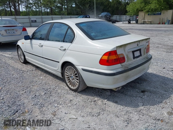 2003 BMW 3 Series 330i with VIN WBAEV53443KM30865, listed as a IAAI auction lot 42027481 with 1 mi miles. Bid and sale history available at carsss.com. Image 3.