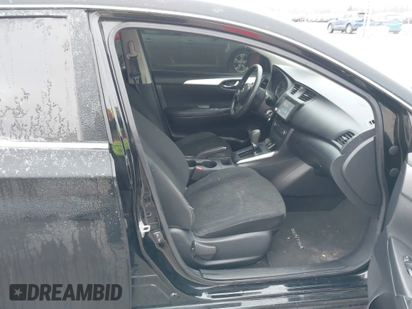 2019 Nissan Sentra SR with VIN 3N1AB7AP6KY230186, listed as a IAAI auction lot 41524002 with 93,956 mi miles and . Bid and sale history available at DreamBid. Image 5.