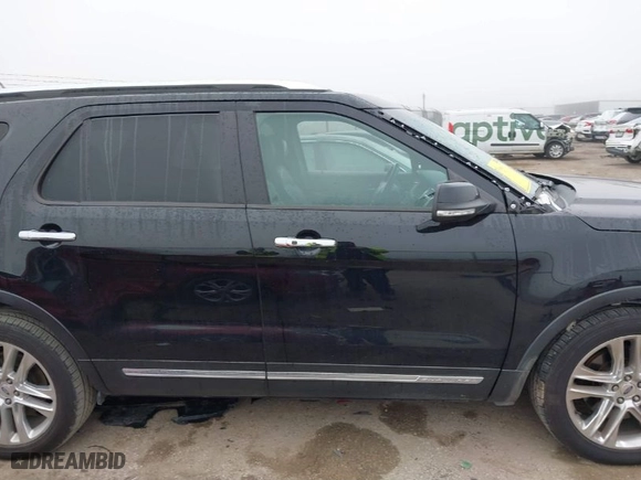 2016 Ford Explorer Limited with VIN 1FM5K7F81GGD26795, listed as a IAAI auction lot 41478637 with 262,893 mi miles. Bid and sale history available at carsss.com. Image 13.