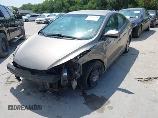 2016 Hyundai Elantra SE z VIN 5NPDH4AE9GH793064, wystawiony jako IAAI lot #42506773 z przebiegiem 112 082 mil mil oraz . Historia ofert i sprzedaży dostępna na DreamBid. Obrazek 18.