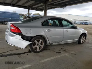 2008 Volvo S80 3.0L Turbo с VIN YV1AH992681058295, выставлен на аукционе Copart как лот 49083605 с пробегом 175 666 миль миль и Чистый • Clean title. История ставок и продаж доступна на DreamBid. Изображение 3.